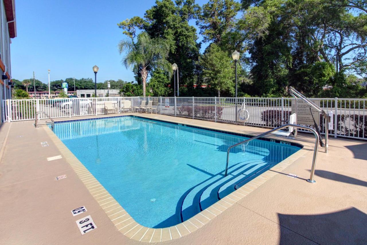 Holiday Inn Express Silver Springs - Ocala By Ihg Exterior foto