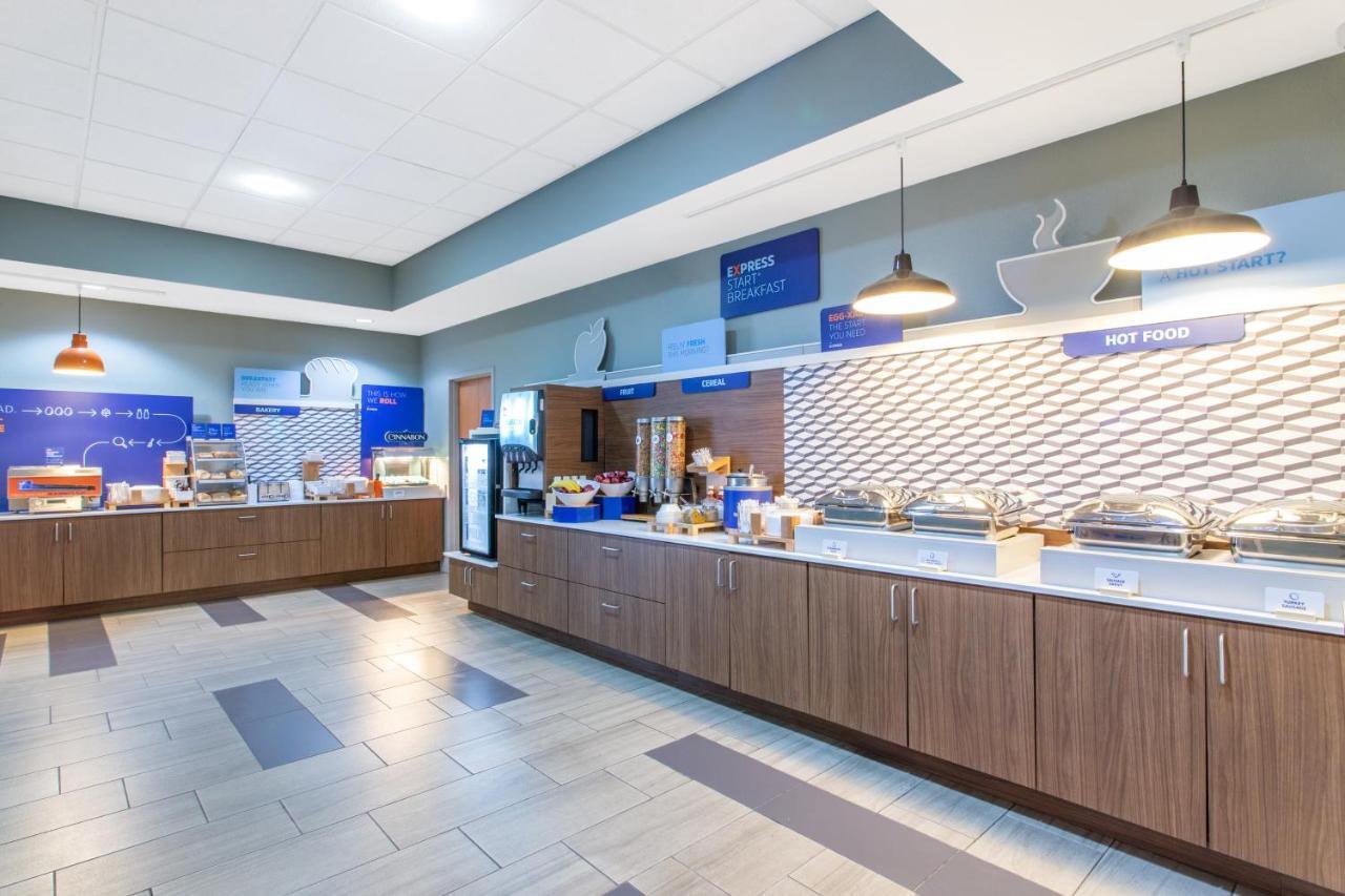 Holiday Inn Express Silver Springs - Ocala By Ihg Exterior foto