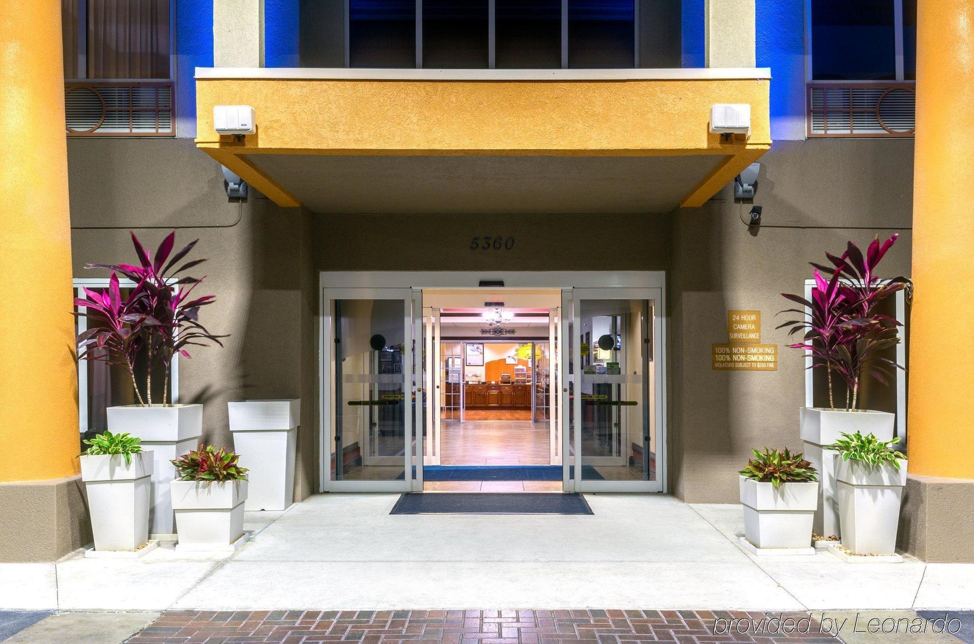 Holiday Inn Express Silver Springs - Ocala By Ihg Exterior foto